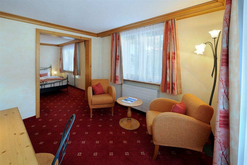 צרמט Hotel Tschugge מראה חיצוני תמונה